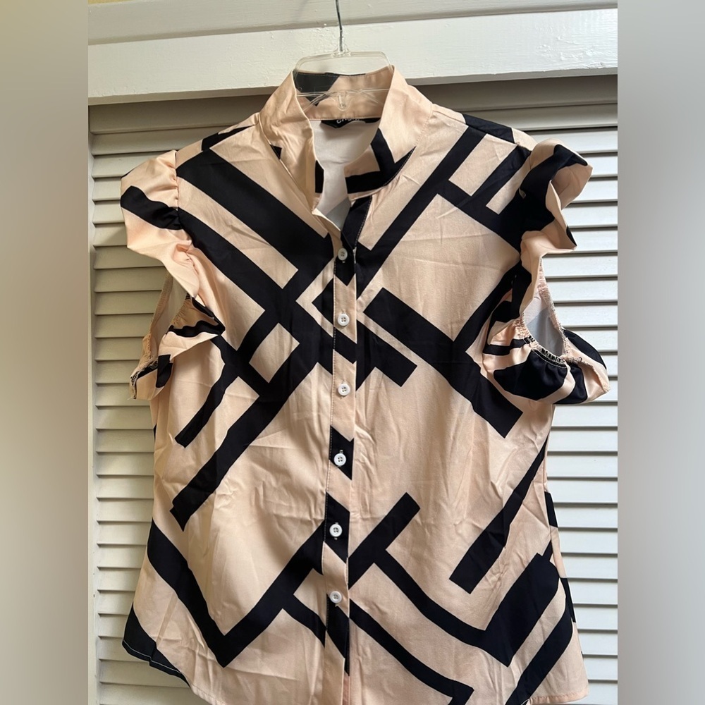 Women’s Sz XL Chicme Flutter Sleeve Top